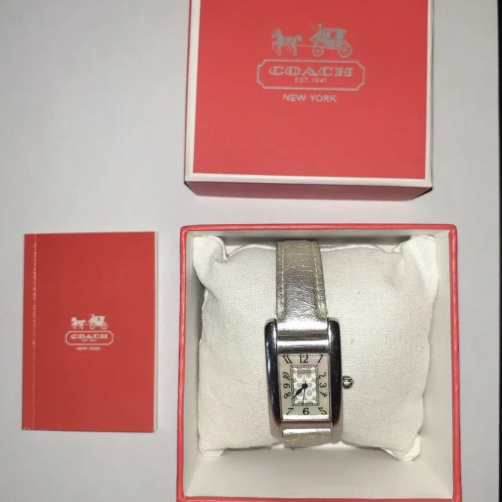 COACH-Lexington-Breast Cancer Awareness-Silver Leather Band Watch-Excellent